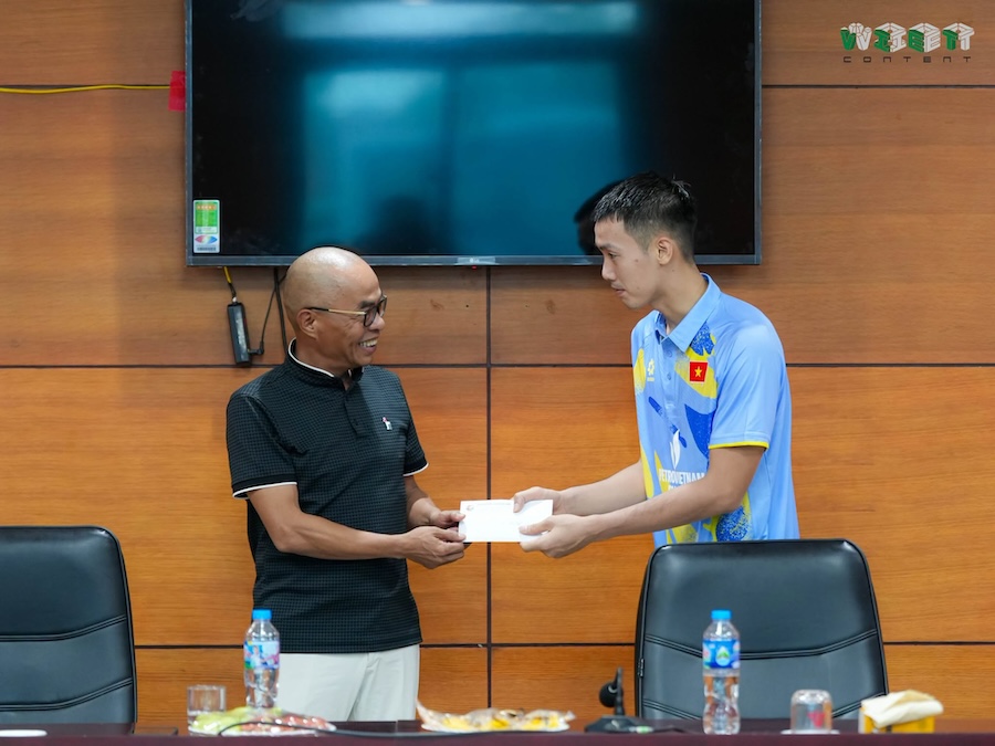 Lãnh đạo Liên đoàn Bóng chuyền Việt Nam "tiếp lửa" cho đội tuyển nam trước thềm SEA V Cup 2026