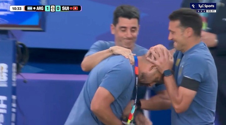 Messi kiến tạo từ chấm phạt góc, người hùng thầm lặng của Argentina mới gây chú ý