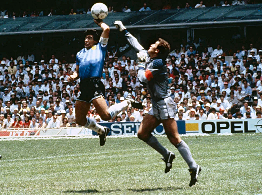 Giải mã "bàn tay của Chúa" sau 40 năm trận đấu kinh điển Anh vs Argentina