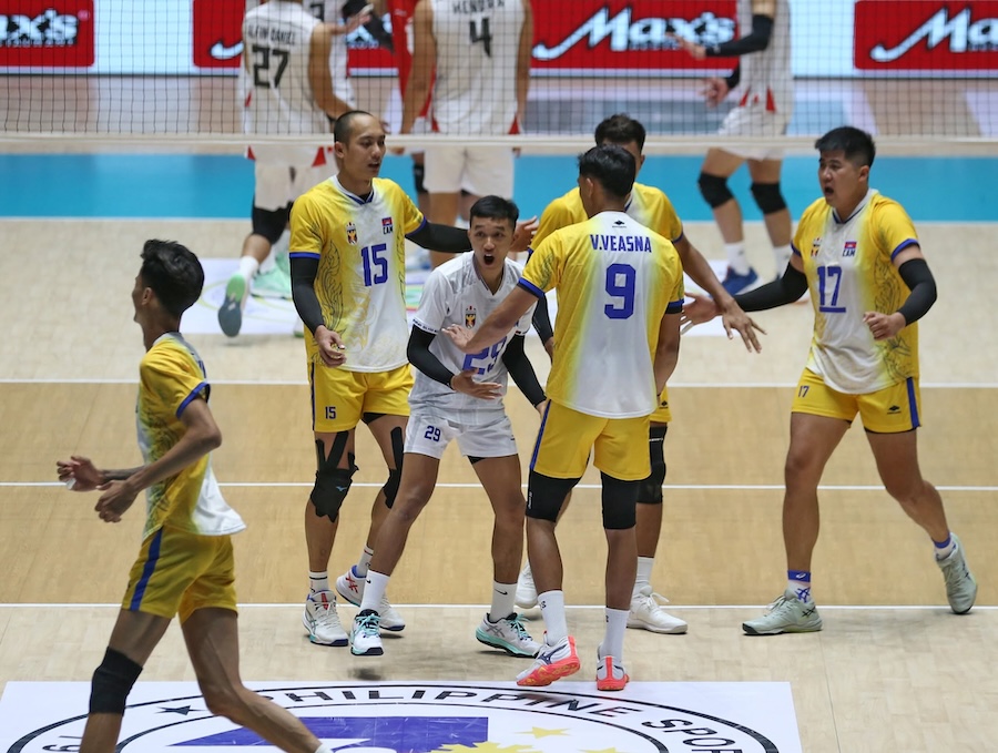 Đội tuyển bóng chuyền nam Campuchia nhận "mưa thưởng" sau chức vô địch lịch sử SEA V Cup