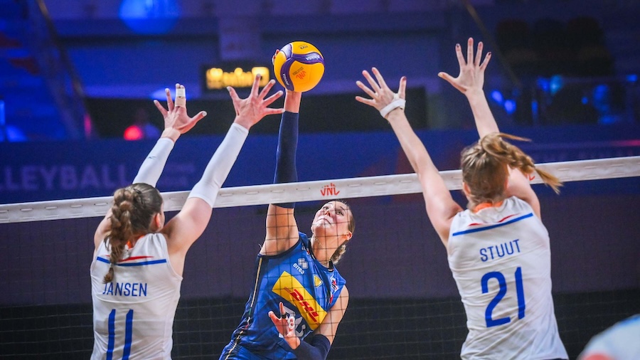 Antropova tỏa sáng, Ý là đội đầu tiên vào bán kết VNL 2026
