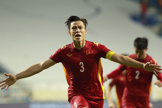 Video ĐT Việt Nam vs ĐT Malaysia: Thầy trò HLV Park Hang Seo mở toang cánh cửa lịch sử Video ĐT Việt Nam vs ĐT Malaysia: Thầy trò HLV Park Hang Seo mở toang cánh cửa lịch sử