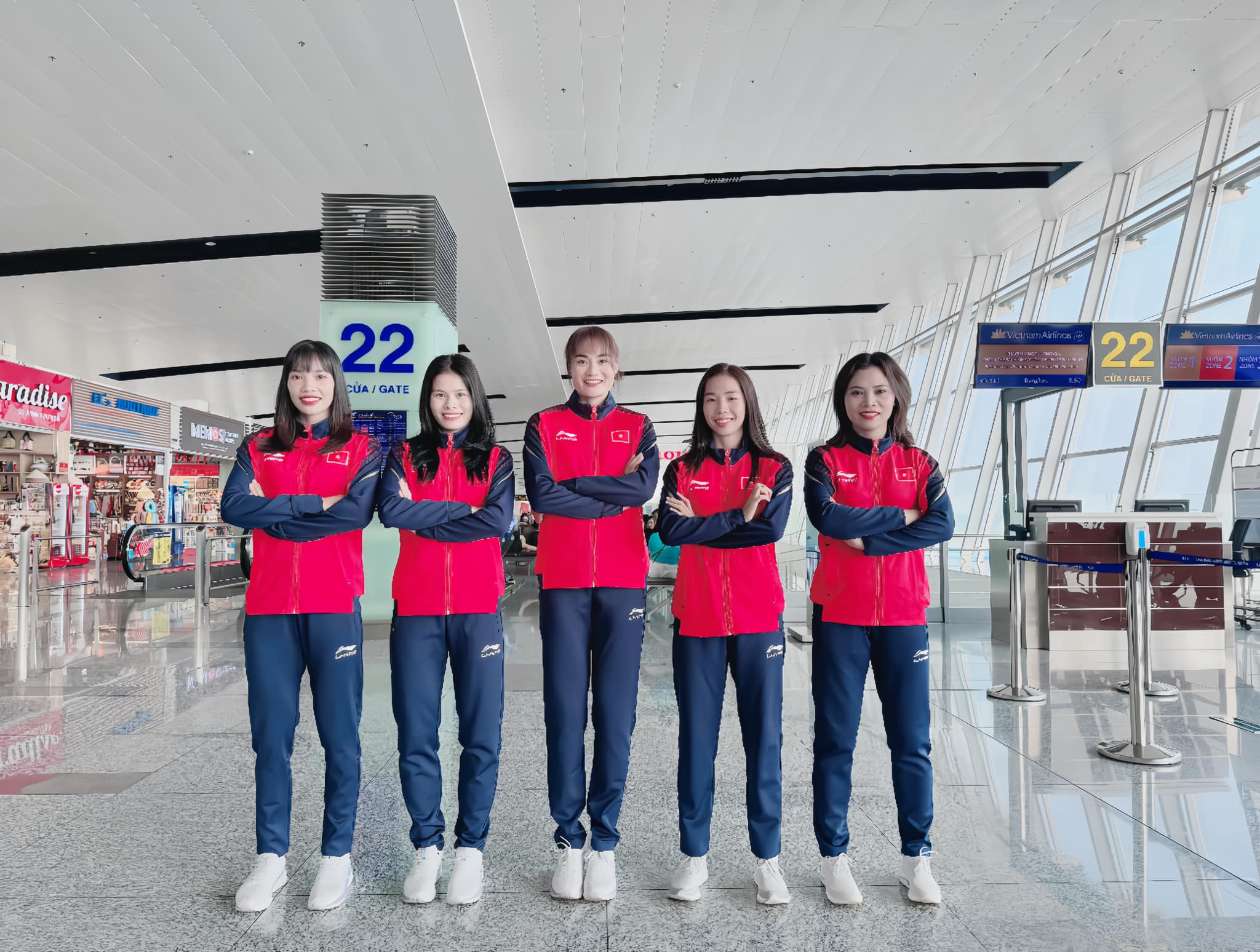 Tổ chạy 4x400m nữ sang Th&aacute;i Lan tập huấn, chờ cơ hội lấy suất dự Olympic Paris 2024