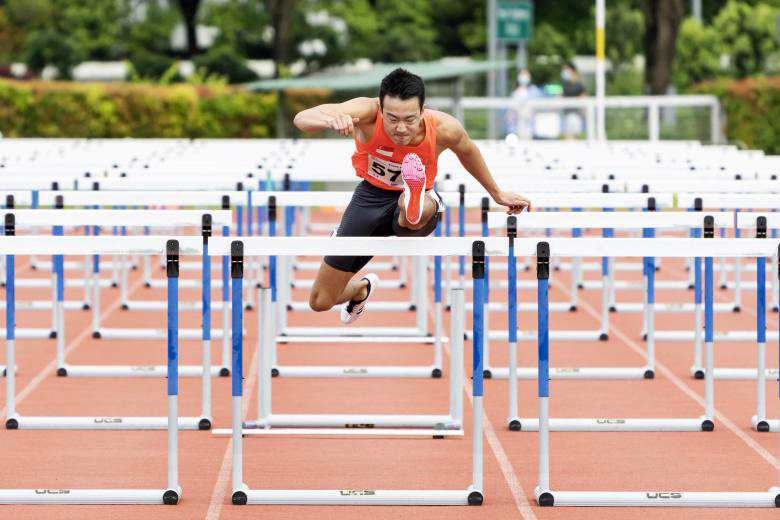 Cựu quân nhân Singapore phá kỷ lục quốc gia chạy 110m rào trước SEA Games 31 Cựu quân nhân Singapore phá kỷ lục quốc gia chạy 110m rào trước SEA Games 31