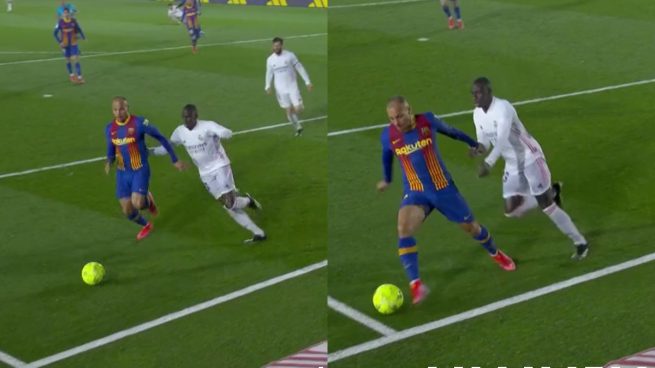 Tranh cãi về phạt đền trong trận Real Madrid vs Barca Tranh cãi về phạt đền trong trận Real Madrid vs Barca