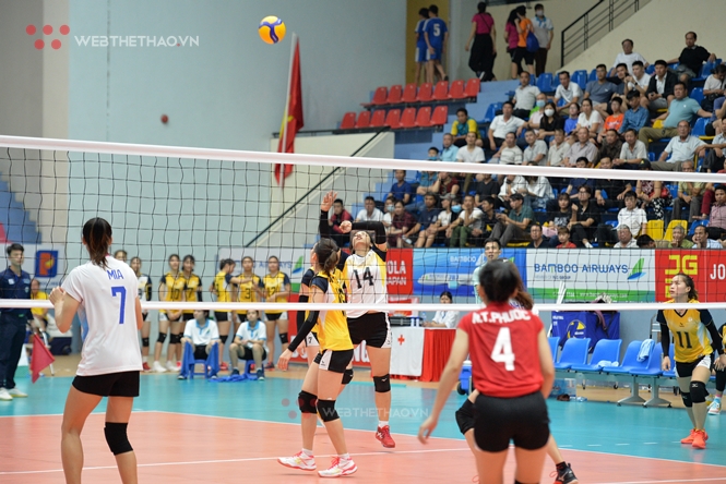 Những libero "bất đắc dĩ" của bóng chuyền Việt mùa giải 2021