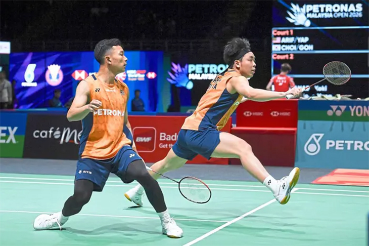 Cặp Roy King-Arif có thể vượt qua đôi chuyên nghiệp Sze Fei-Izzuddin để giành suất tham dự giải cầu lông Thomas Cup