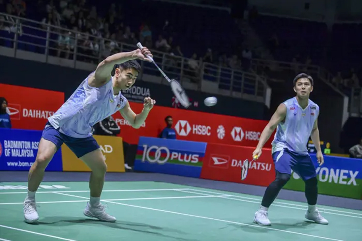 Goh Sze Fei - Nur Izzuddin giành vé vào vòng 2 giải cầu lông Malaysia Masters 2026 sau chiến thắng 30 phút