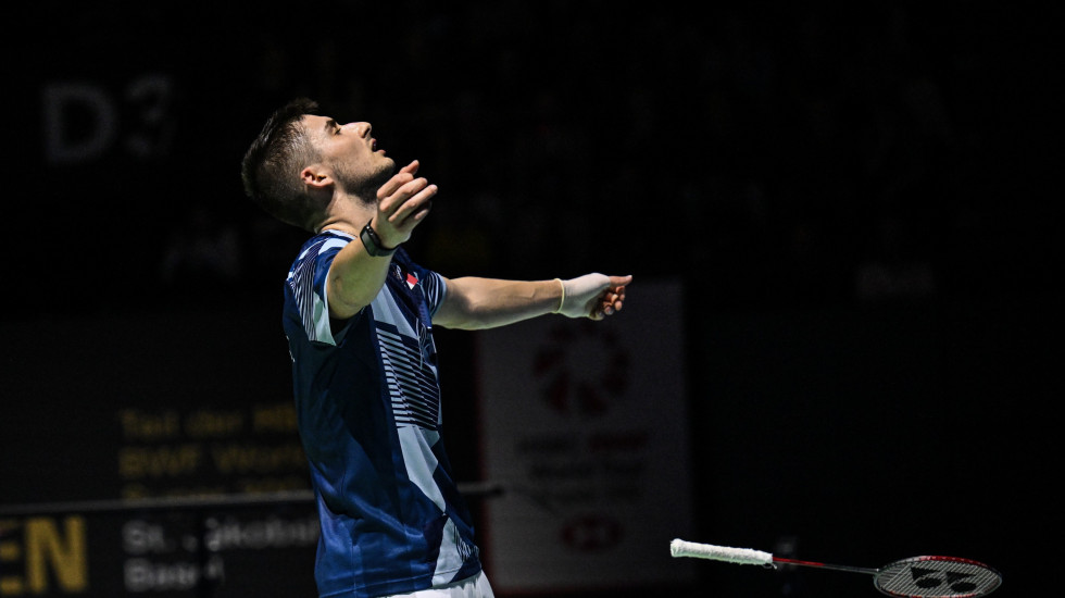 Giải cầu l&ocirc;ng Swiss Open 2025: Christo Popov lần đầu đ&aacute;nh bại Li Shi Feng