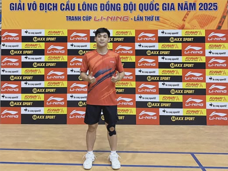Chỉ c&oacute; đội nam H&agrave; Nội chưa mất điểm n&agrave;o ở giải V&ocirc; địch Cầu l&ocirc;ng Đồng đội Quốc gia năm 2025