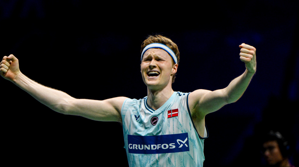 Anders Antonsen hạ gục cựu vô địch thế giới Loh Kean Yew tại vòng 1 giải cầu lông Malaysia Open 2026