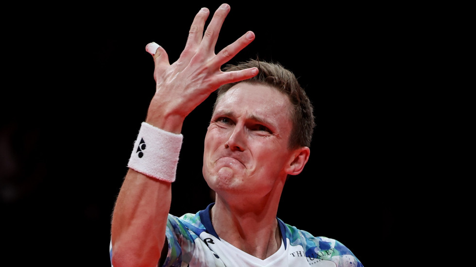 Qua mặt huyền thoại  Lee Chong Wei, số 1 thế giới Axelsen trở thành tay vợt thành công nhất giải cầu lông Finals