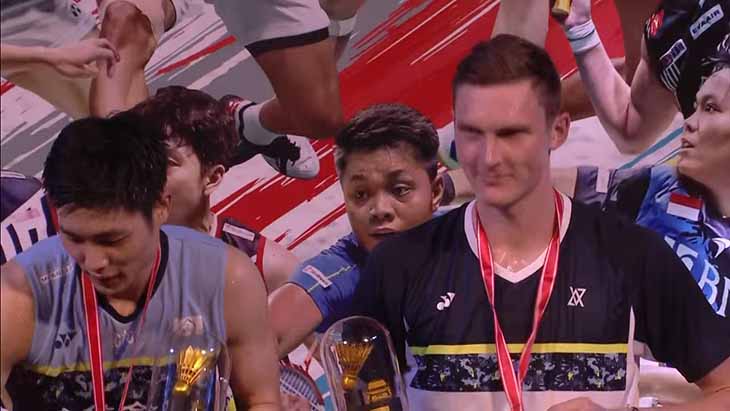 Số 1 thế giới Viktor Axelsen lần đầu v&ocirc; địch giải cầu l&ocirc;ng Indonesia Masters 2022