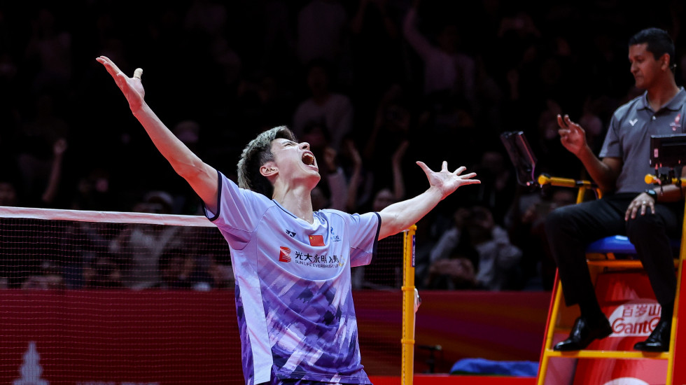 Shi Yuqi bỏ t&uacute;i gần 4,5 tỷ đồng do v&ocirc; địch giải cầu l&ocirc;ng King&rsquo;s Cup của Lin Dan