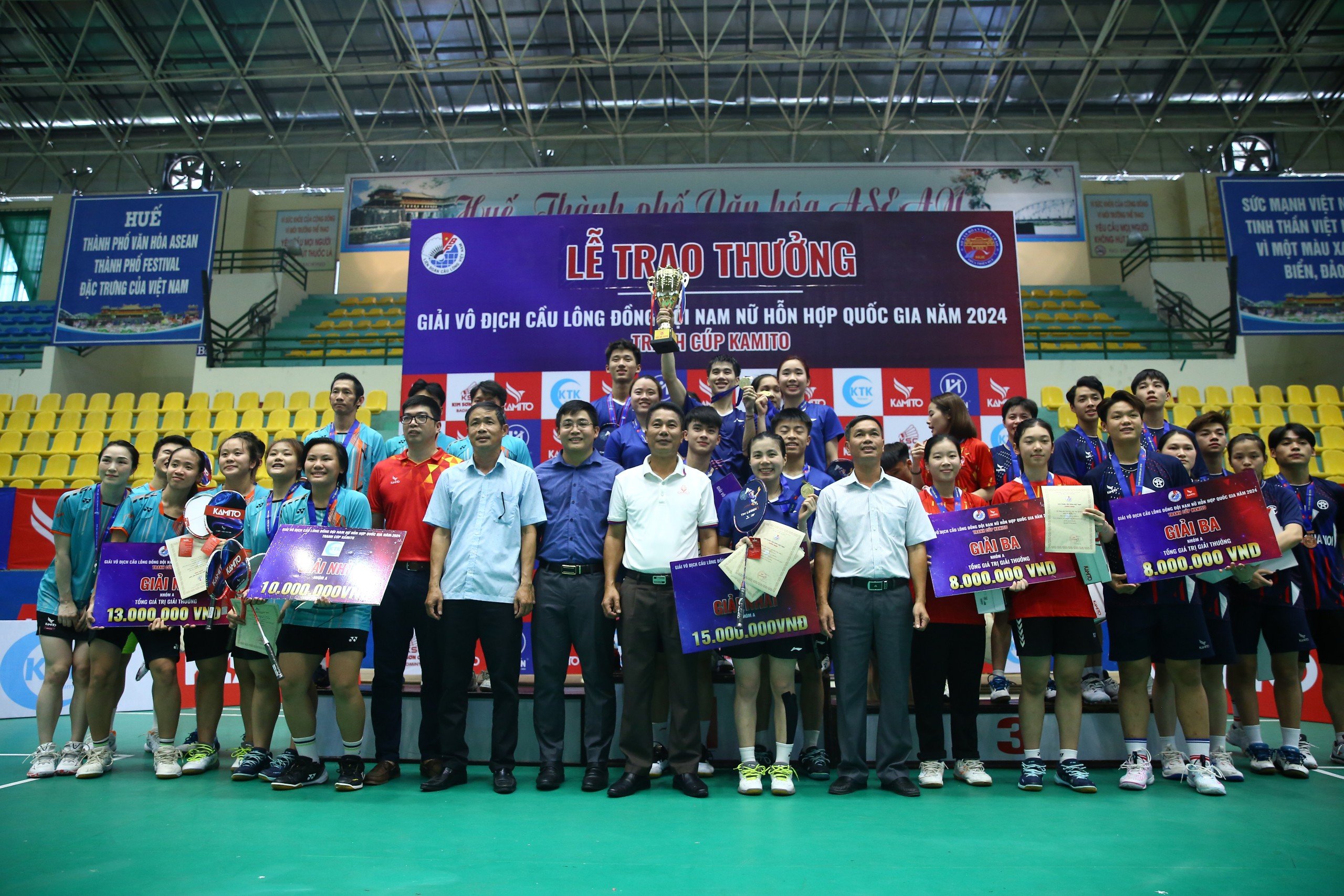 Cầu lông đồng đội nam nữ hỗn hợp quốc gia năm 2024: Bắc Giang xuất sắc vô địch