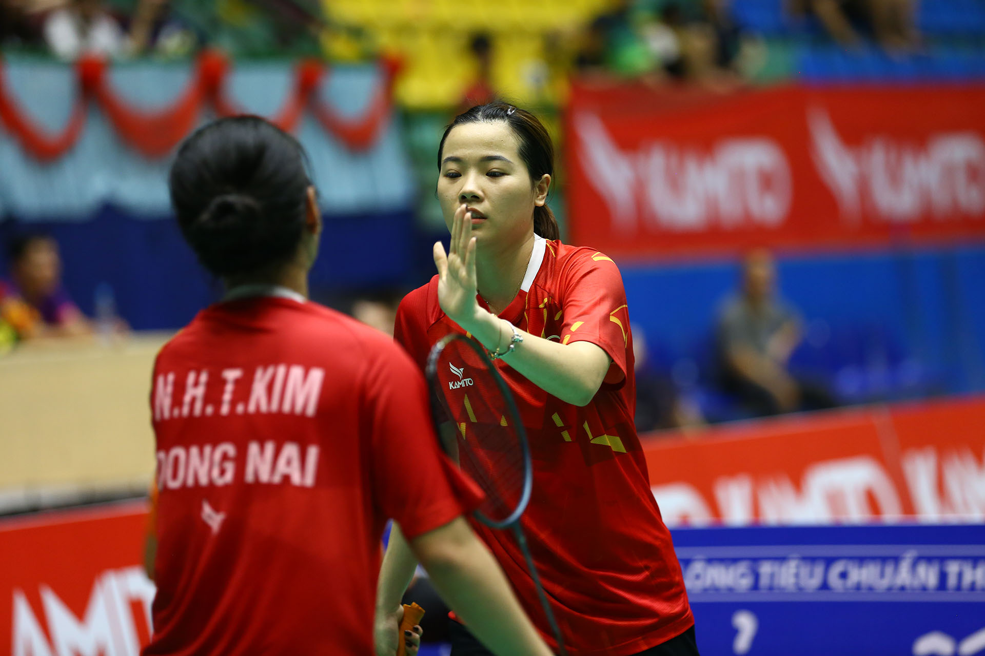 Cầu lông đồng đội nam nữ hỗn hợp quốc gia năm 2024: Nguyễn Thùy Linh dẫn dắt Đồng Nai vào bán kết