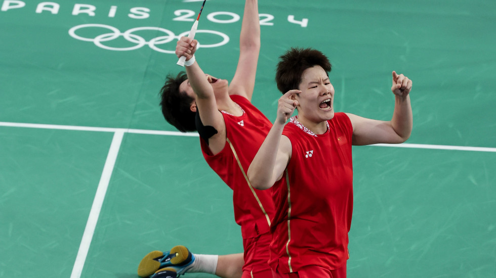 Đôi nữ trẻ cầu lông Trung Quốc vào chung kết Olympic Paris 2024 sau khi hạ những người đẹp Nhật Bản