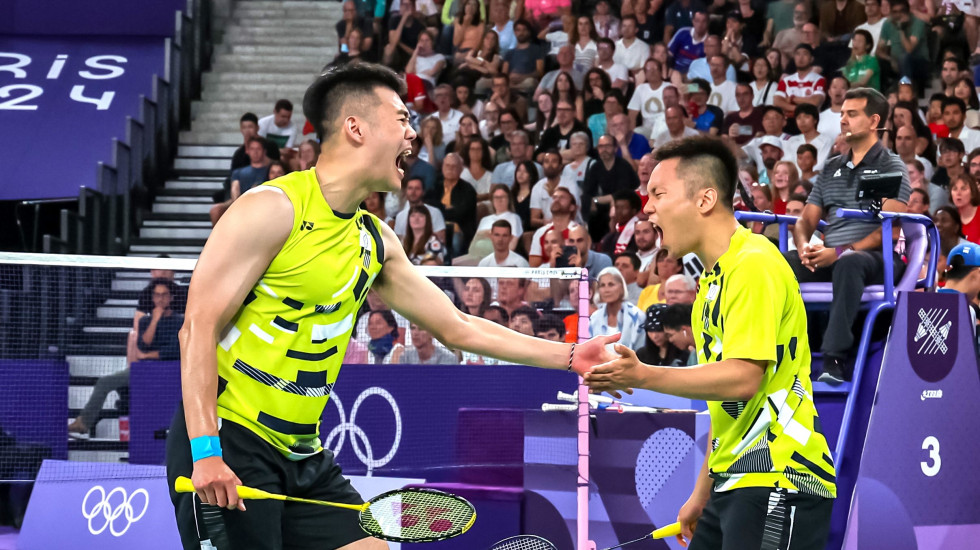 Đôi nữ Hong Kong Trung Quốc lần đầu biết thắng, đương kim vô địch đôi nam cầu lông Olympic quá mạnh