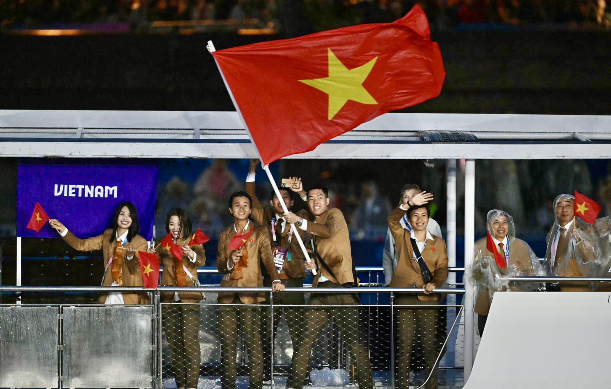 Lê Đức Phát chưa đánh đã lập kỷ lục cầu lông Olympic Lê Đức Phát chưa đánh đã lập kỷ lục cầu lông Olympic
