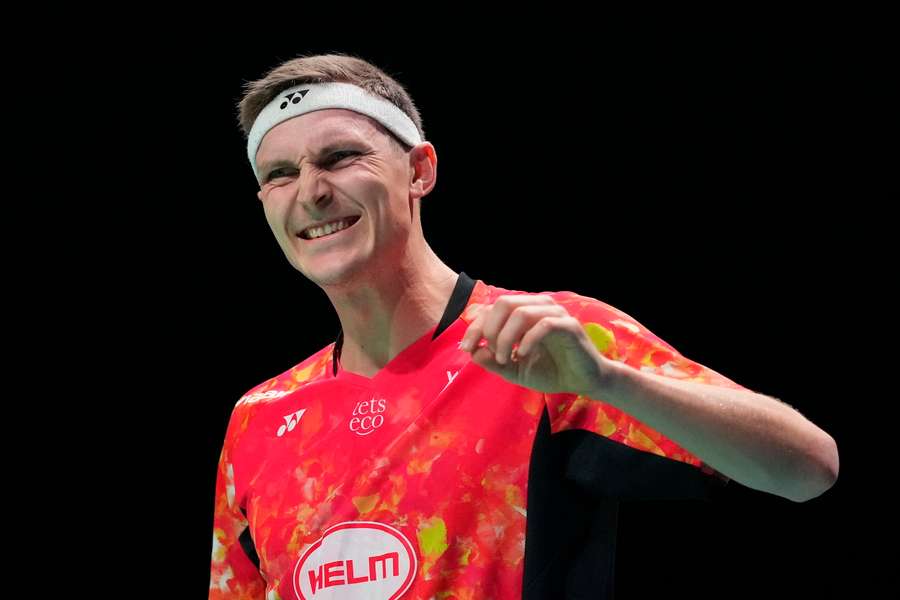 Cầu lông Đan Mạch mở rộng 2023: Số 1 thế giới Viktor Axelsen chiến thắng, nhưng có nguy cơ bỏ cuộc Cầu lông Đan Mạch mở rộng 2023: Số 1 thế giới Viktor Axelsen chiến thắng, nhưng có nguy cơ bỏ cuộc