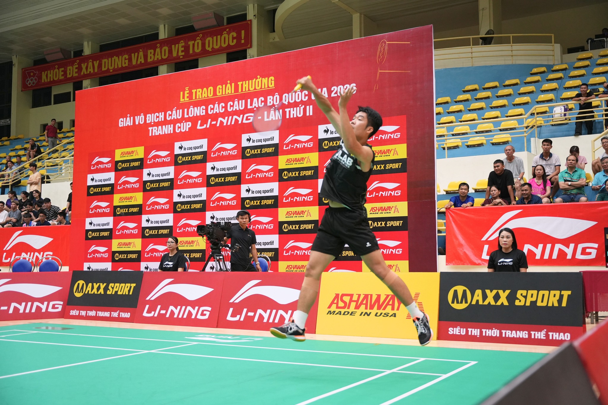Lê Đức Phát đăng quang giải Cầu lông các CLB quốc gia 2026 trong tình trạng sức khỏe bất lợi