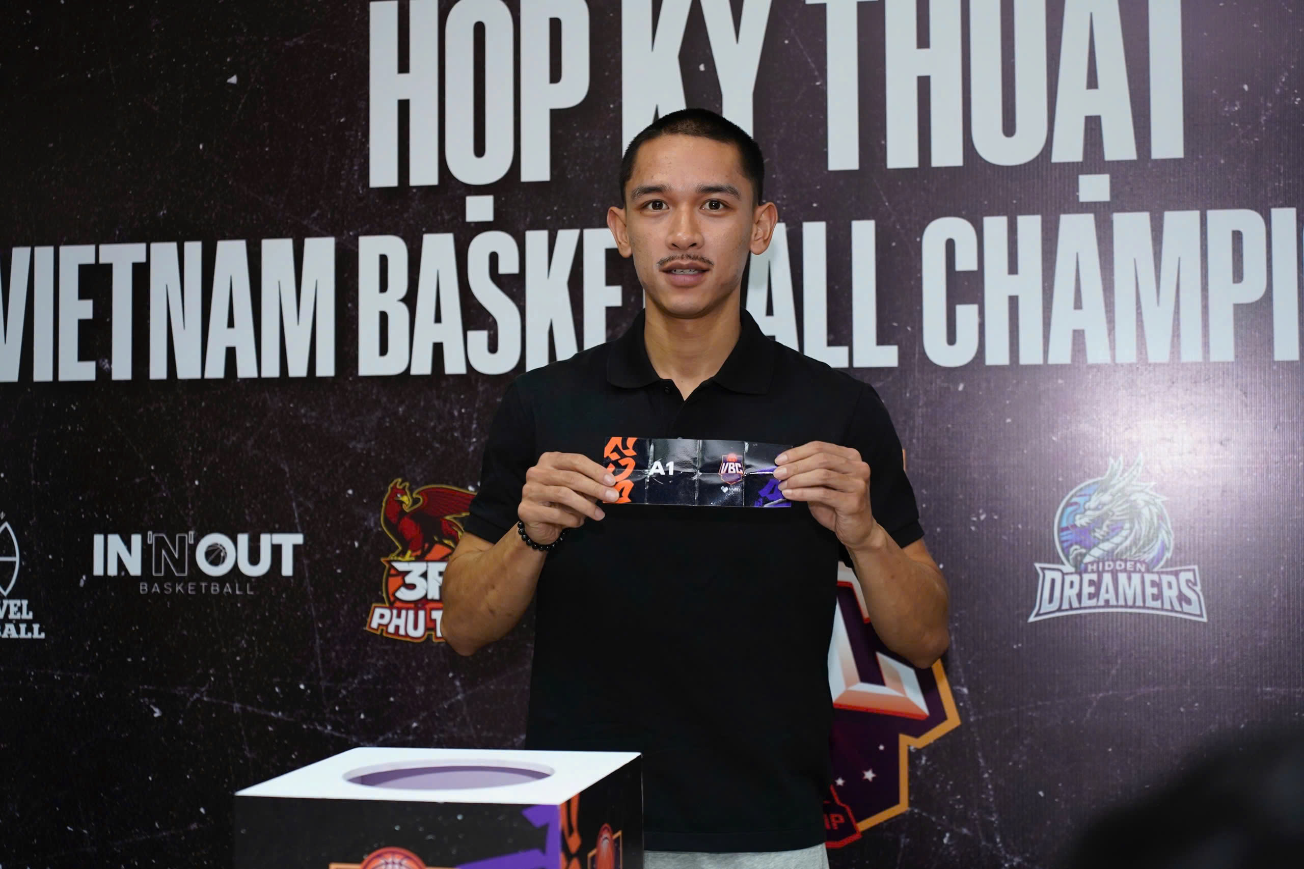 Lộ diện 8 đội tranh tài tại vòng chung kết tổng Vietnam Pro-am Basketball Championship 2024 brought by VNPay