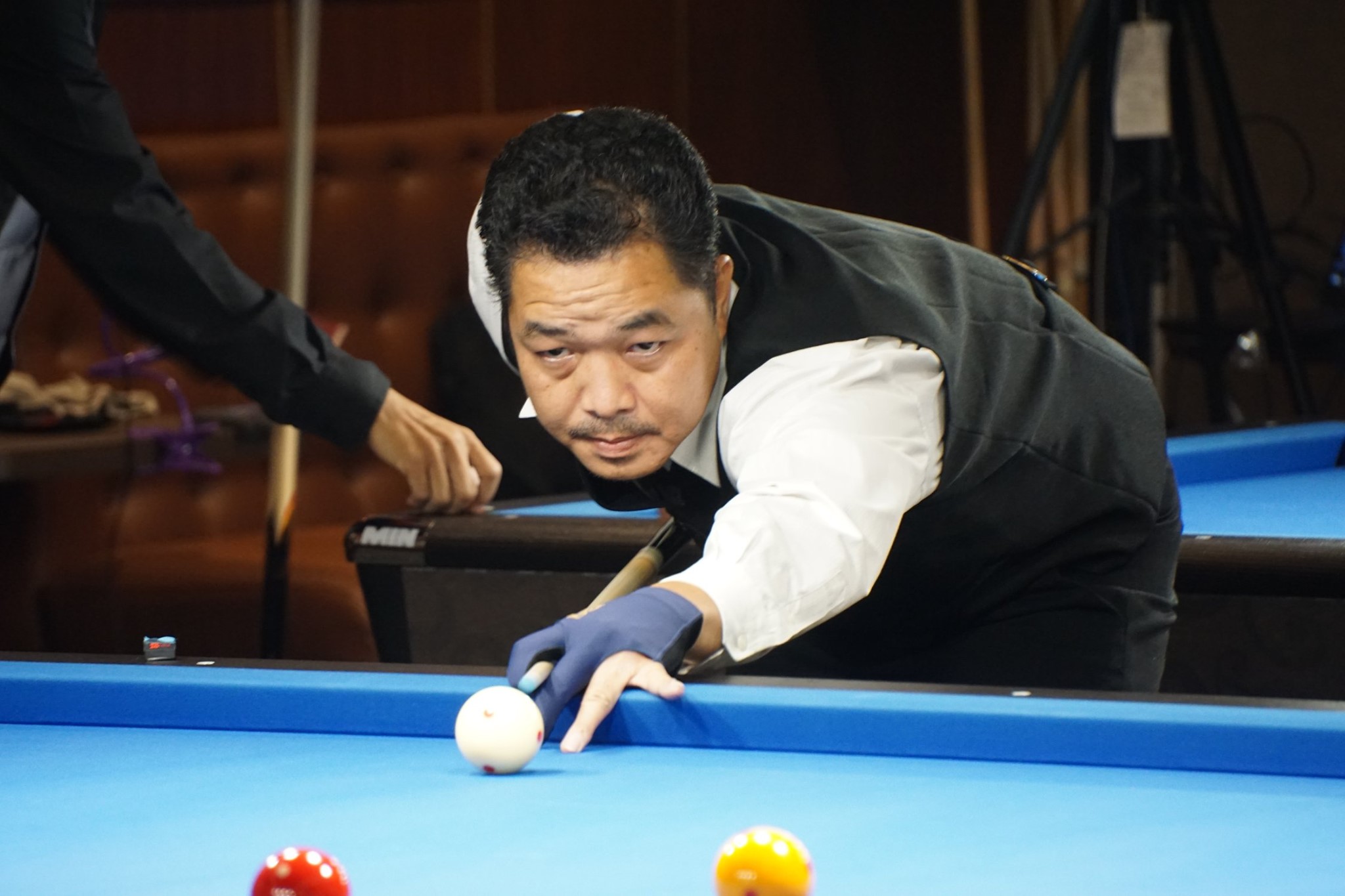 Phạm Quốc Thuận toàn thắng 2 trận ở vòng loại đầu tiên giải billiard carom 3 băng Sharm El Sheikh World Cup năm 2025