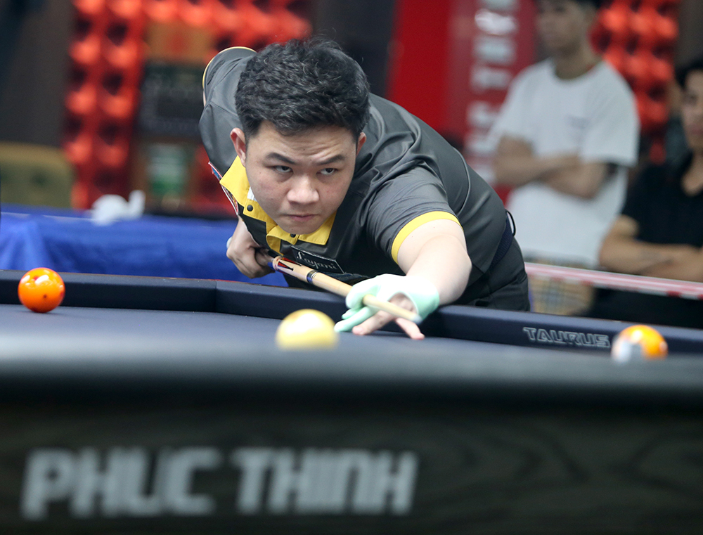 Giải billiards Siêu Cúp Phúc Thịnh Table lần 2–2024: Bao Phương Vinh thoát hiểm, Trần Thanh Lực tung series cao điểm