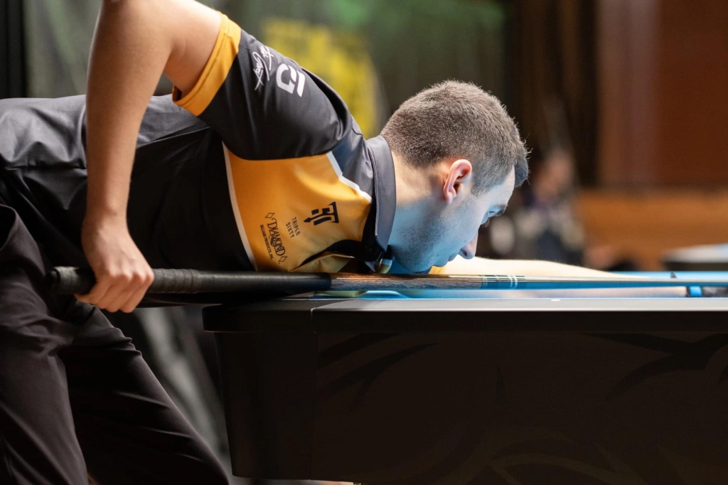 Fedor Gorst chuẩn bị cho giải billiard World Pool Championship 2024 bằng ngôi vô địch