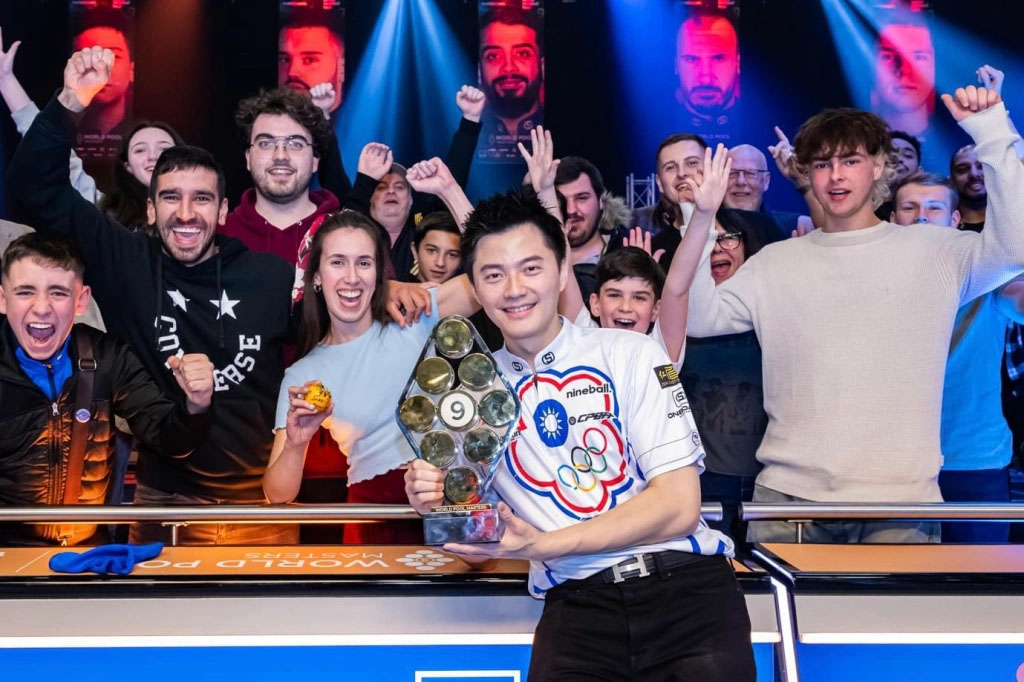 Ko Pin Yi - anh cả nhà Ko sẽ bảo vệ thành công ngôi vô địch billiards World Pool Masters? Ko Pin Yi - anh cả nhà Ko sẽ bảo vệ thành công ngôi vô địch billiards World Pool Masters?