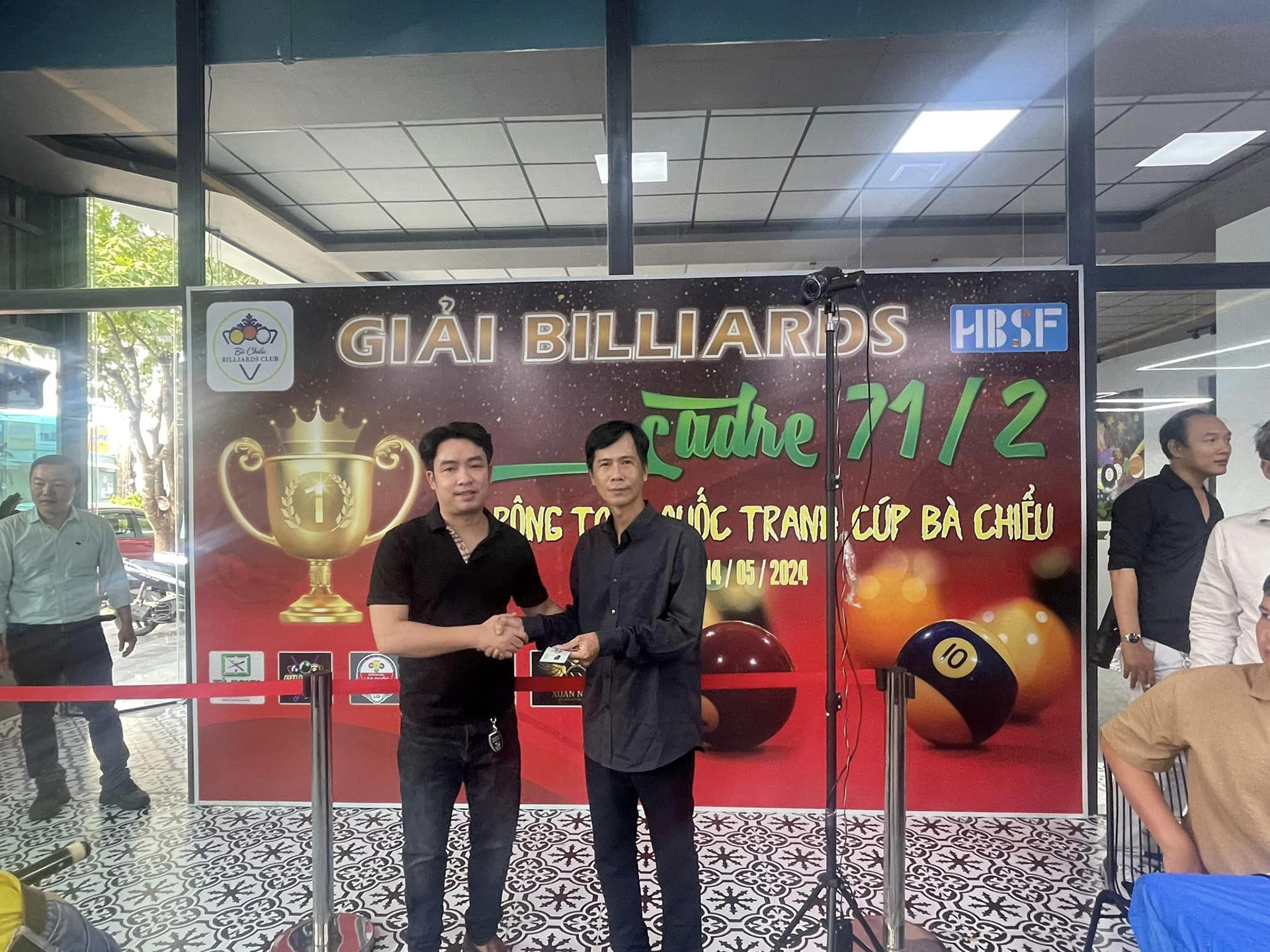 Dàn cao thủ thi nhau “1 cơ đủ điểm” tại giải billiards Cadre 71/2 Serie A Cup CLB Bà Chiểu 3