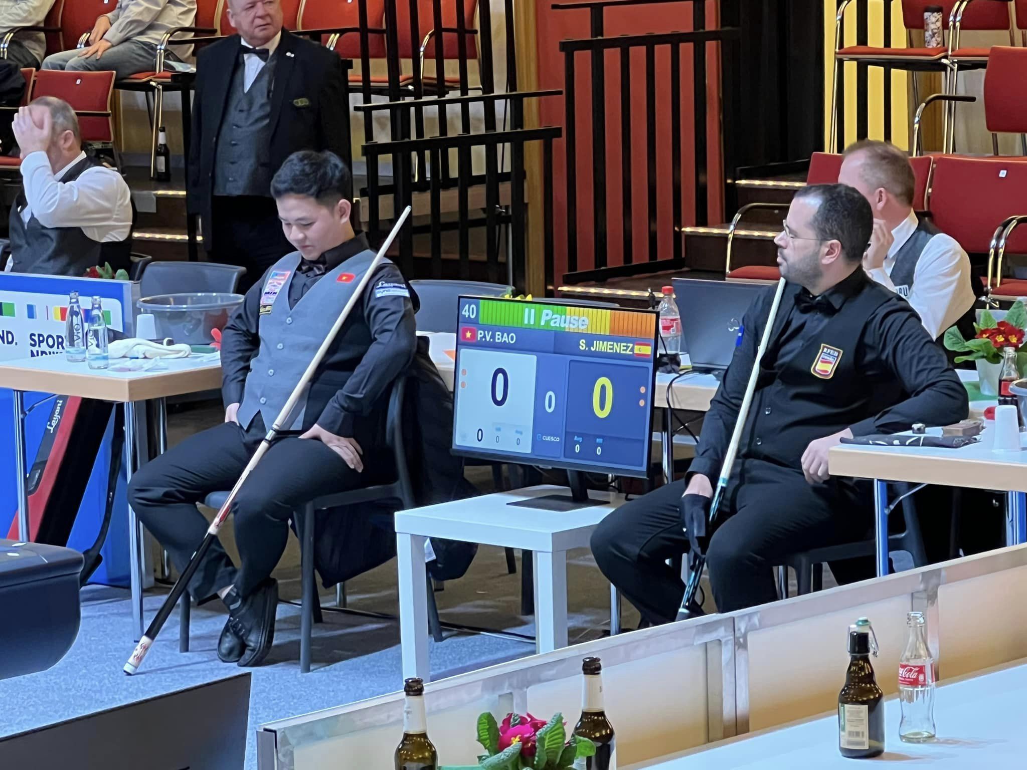 Việt Nam hòa Tây Ban Nha ở Giải billiards carom 3 băng đồng đội thế giới 2024
