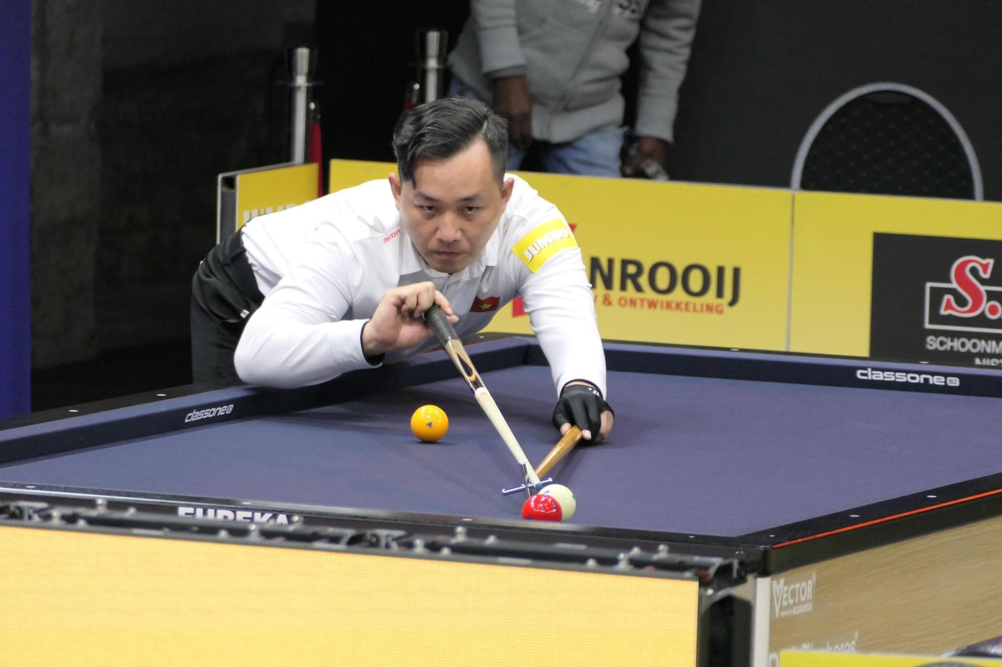 Billiard Sharm El Sheikh World Cup 3 băng 2023: Đào Văn Ly vào vòng sau, Đoàn Minh Kiệt thoát hiểm