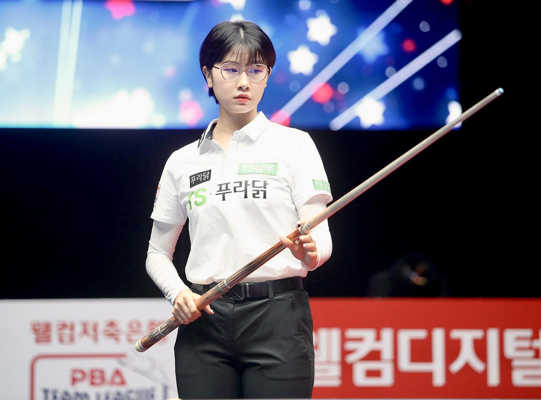 Hàng loạt cơ thủ billiards xinh đẹp như Lee Mi-rae dừng bước sớm ở LPBA SY Bazzar Hanoi Open 2024