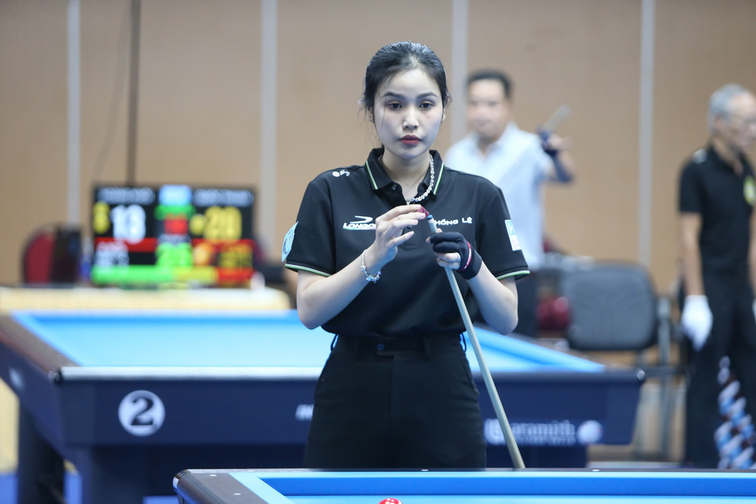 H&agrave;ng loạt bất ngờ tại giải Billiards Carom 3 băng nữ TPHCM mở rộng 2024