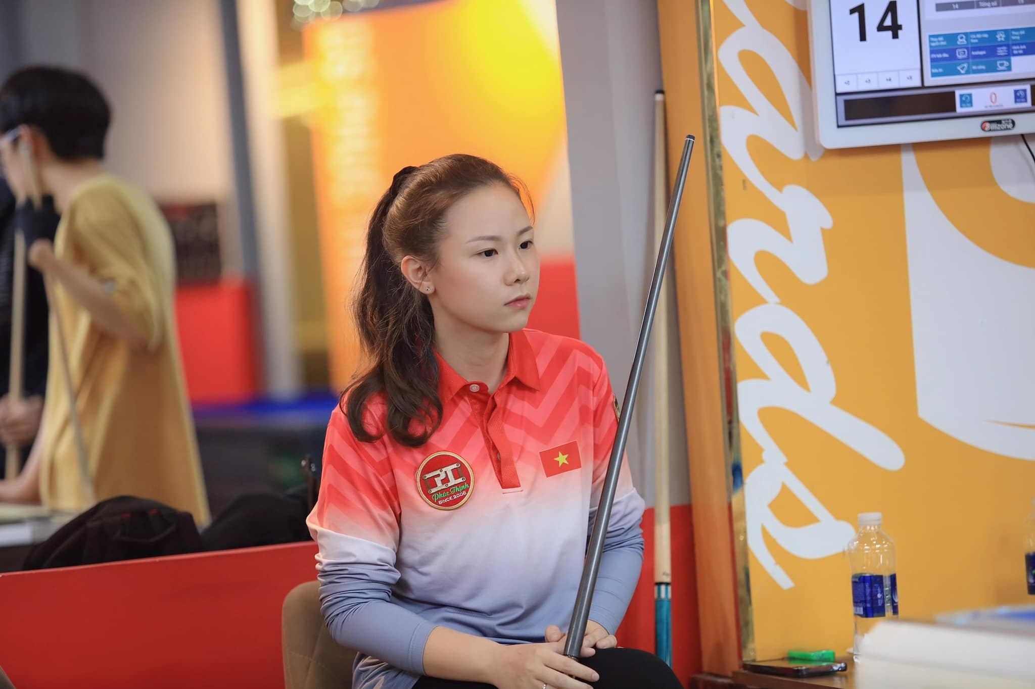 Cơ thủ carom 3 băng nữ số 1 Việt Nam Nguyễn Hoàng Yến Nhi chia tay Liên đoàn Billiards & Snooker Việt Nam