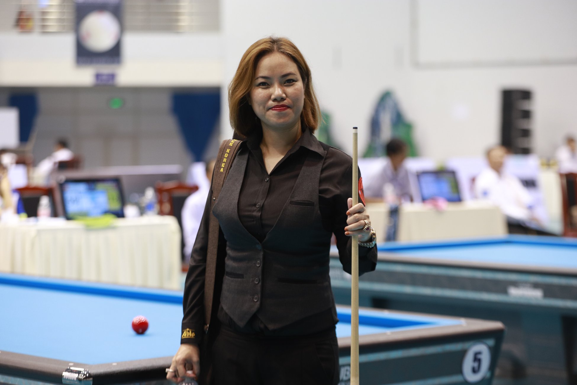 Ph&ugrave;ng Kiện Tường, Nguyễn Ho&agrave;ng Yến Nhi vượt qua v&ograve;ng bảng giải billiards v&ocirc; địch thế giới carom 3 băng 2024