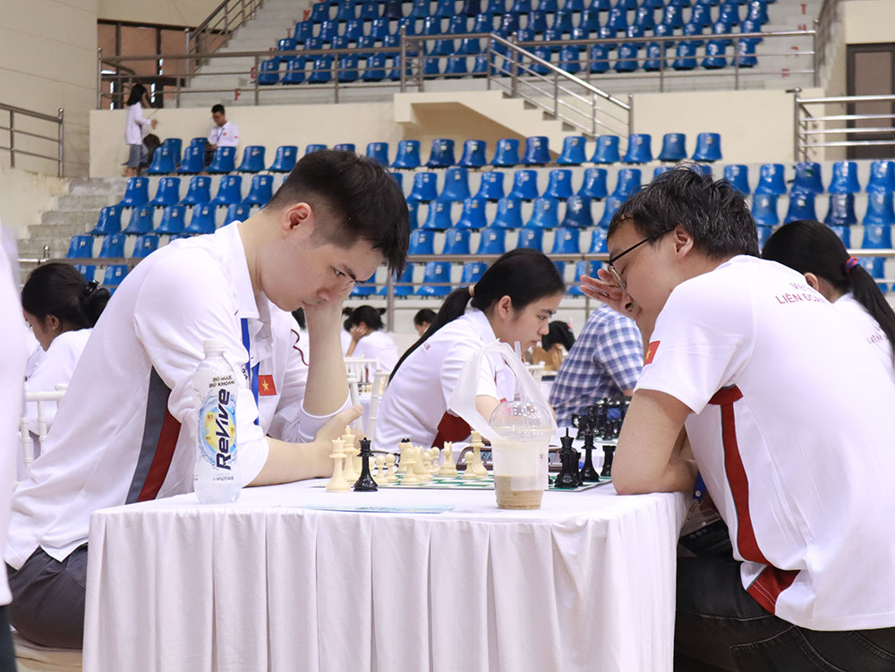 Nguyễn Ngọc Trường Sơn, Lê Tuấn Minh tranh tài ở giải Cờ Vua Đồng đội Quốc gia năm 2026