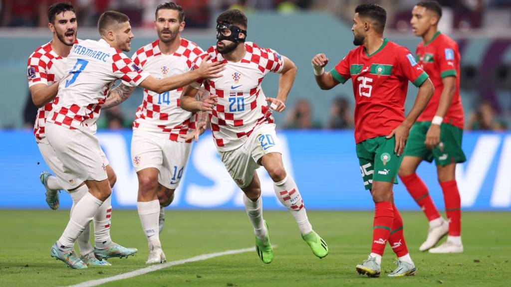 Croatia giành hạng 3 World Cup, Pháp đón 5 trụ cột trở lại