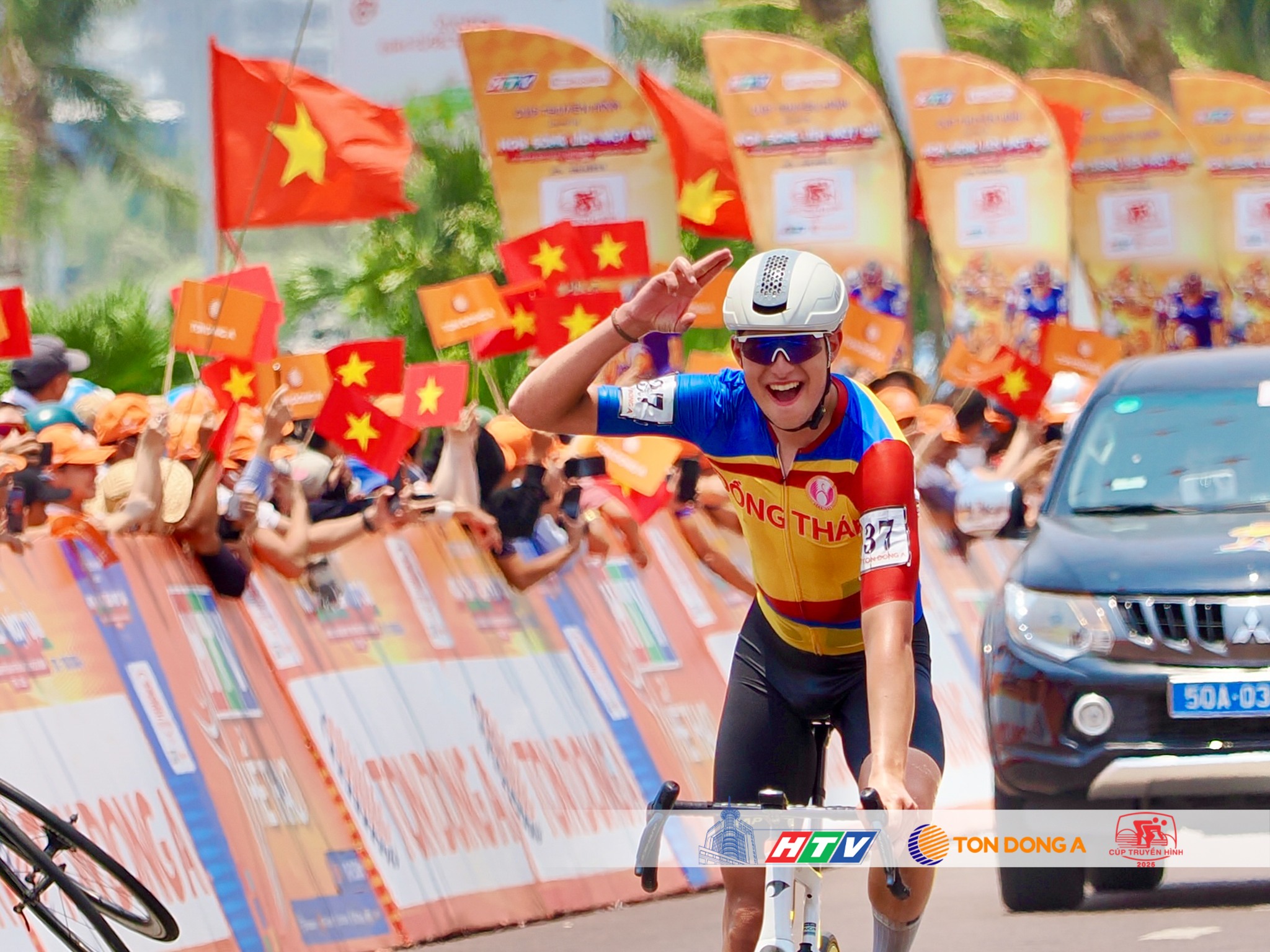 Xe đạp Cúp Truyền hình TP.HCM 2026: Christoph Janssen và màn solo 20km chấn động đường đua miền Trung