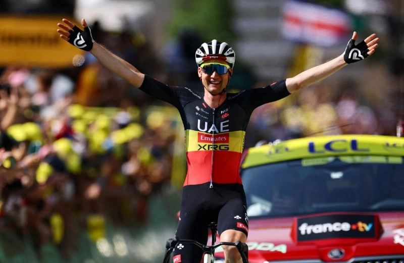 Tim Wellens giành chiến thắng chặng 15 khi Đội UAE tiếp tục thống trị cuộc đua xe đạp Tour de France 2025