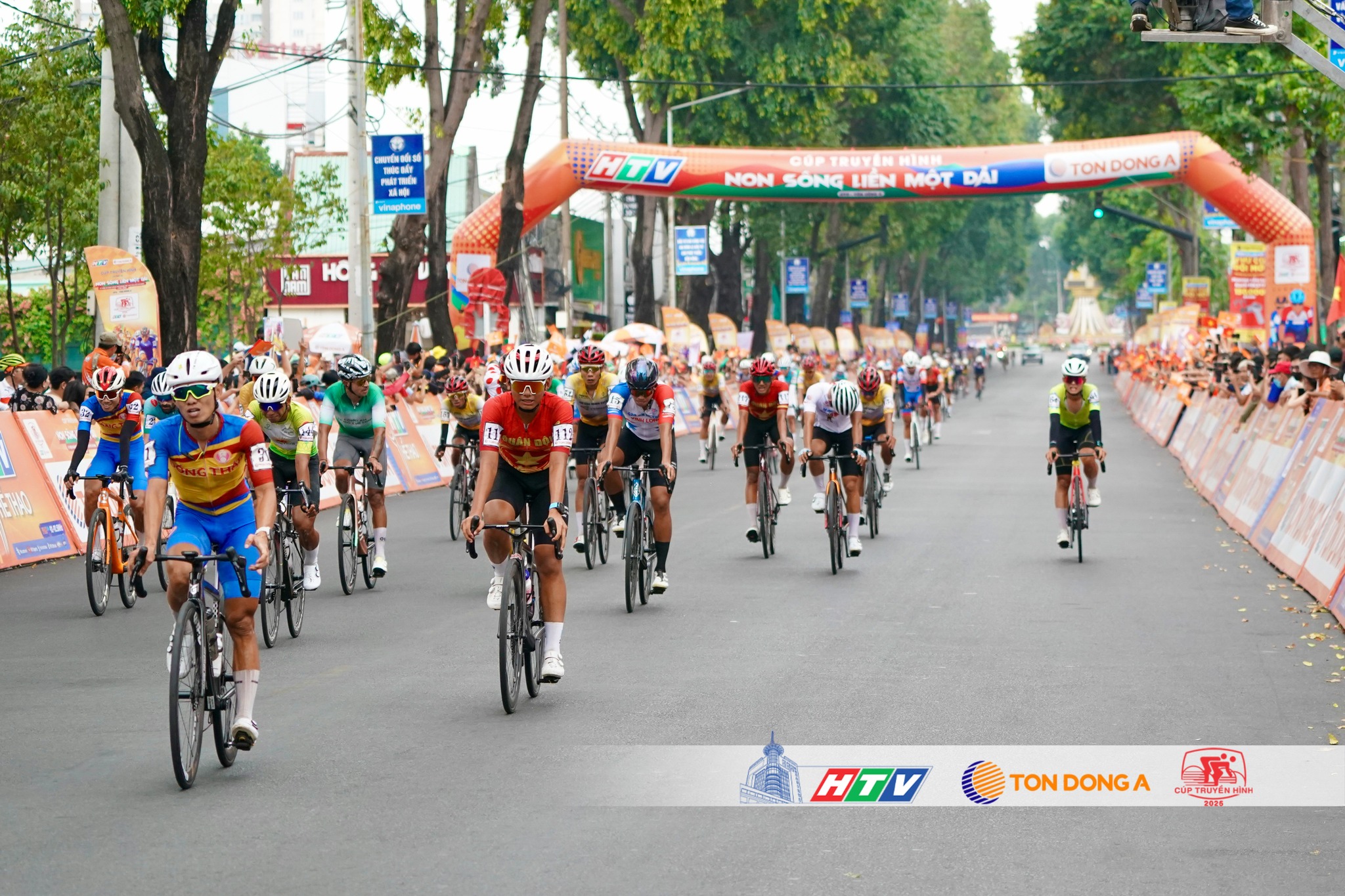 Trực tiếp đua xe đạp Cúp truyền hình TPHCM 2026 hôm nay 26/04: Chặng 21 dài 200km