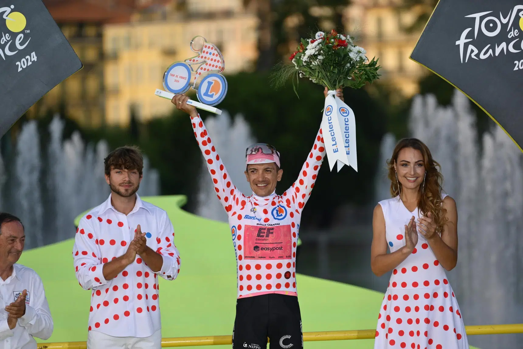 Richard Carapaz phẫu thuật trước Giro d'Italia 2026: Cuộc đua với thời gian của cựu vô địch xe đạp Olympic