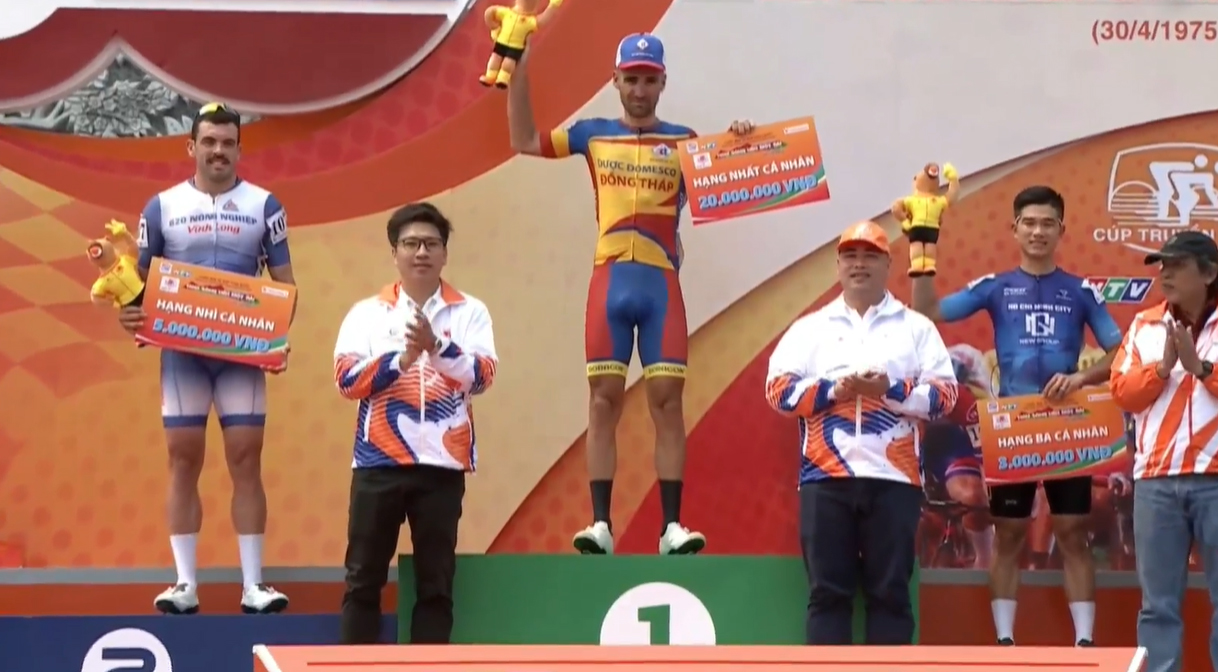Loic Desriac thắng chặng mở màn cuộc đua xe đạp tranh Cúp Truyền hình TP.HCM - Tôn Đông Á 2025 Loic Desriac thắng chặng mở màn cuộc đua xe đạp tranh Cúp Truyền hình TP.HCM - Tôn Đông Á 2025