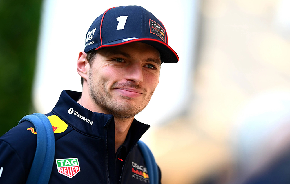 Max Verstappen sẽ sử dụng số &aacute;o 3 cũ của Daniel Ricciardo m&ugrave;a giải F1 tới