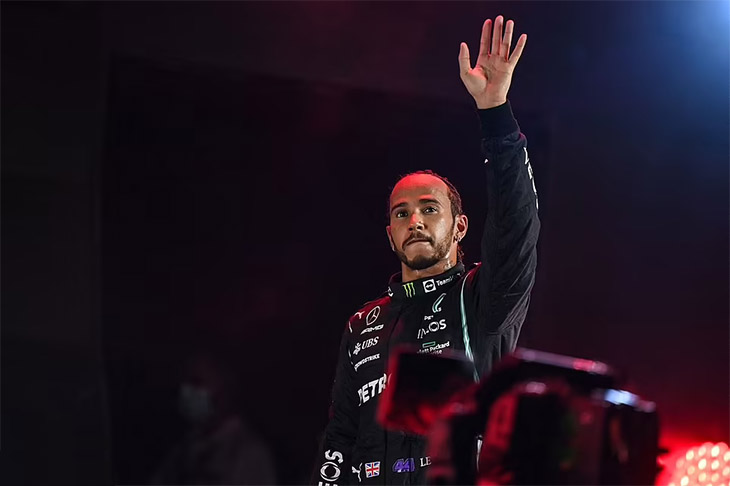 Kết quả F1 mới nhất 6/12: Hamilton bằng điểm Verstappen trước chặng cuối tranh vô địch Kết quả F1 mới nhất 6/12: Hamilton bằng điểm Verstappen trước chặng cuối tranh vô địch