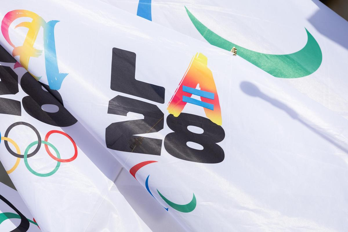 Mở bán vé Olympic LA28: Chiến lược "giá thấp kỷ lục" và bài toán quản trị thị trường vé thứ cấp