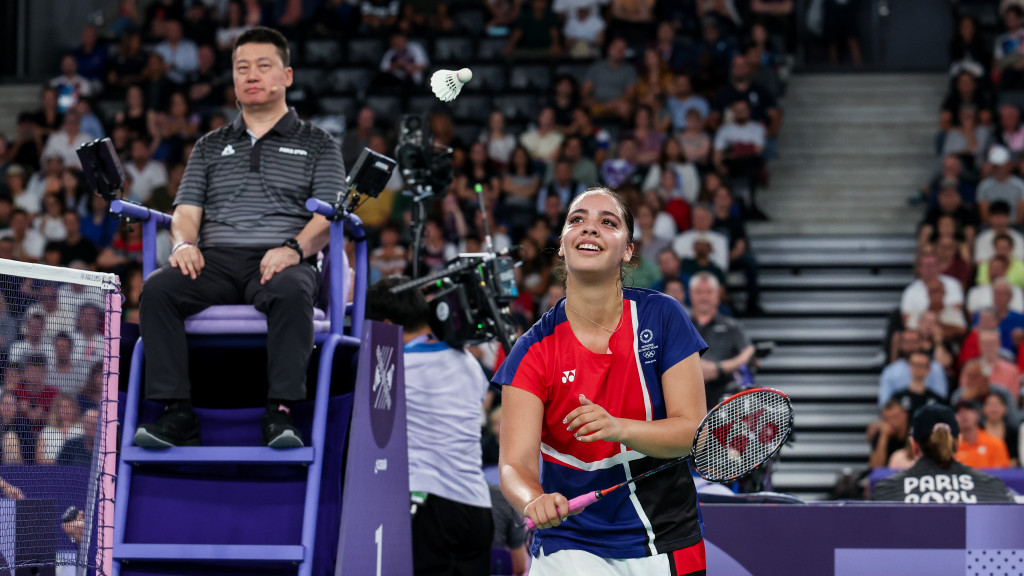 Yavarivafa từng bị giam trên hành trình đến giấc mơ dự cầu lông Olympic