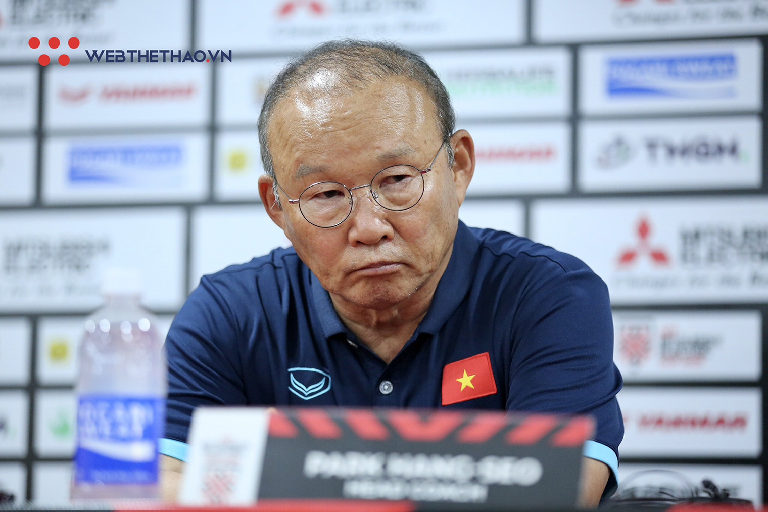 HLV Park Hang Seo: Bóng đá là môn thể thao va chạm