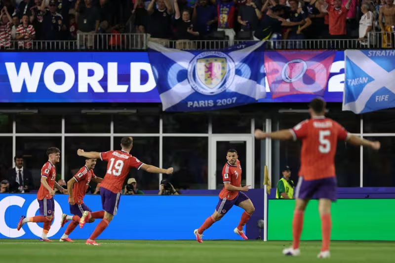 Scotland giải hạn World Cup sau 36 năm khi thắng Haiti để xếp đầu bảng đấu c&oacute; Brazil